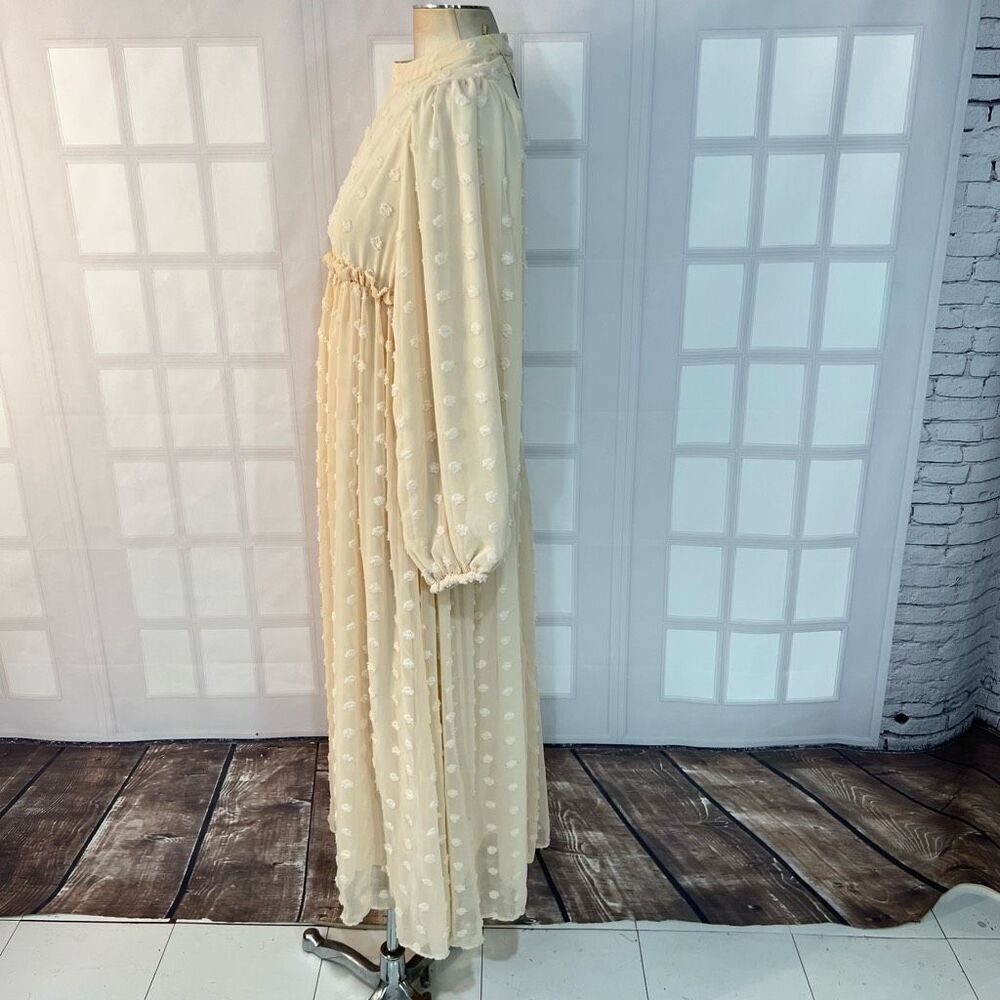 Bliss Hijab NWT ivory EVA MAXI DRESS - EMBOSSED DOTS size 40 or large - Picture 9 of 13